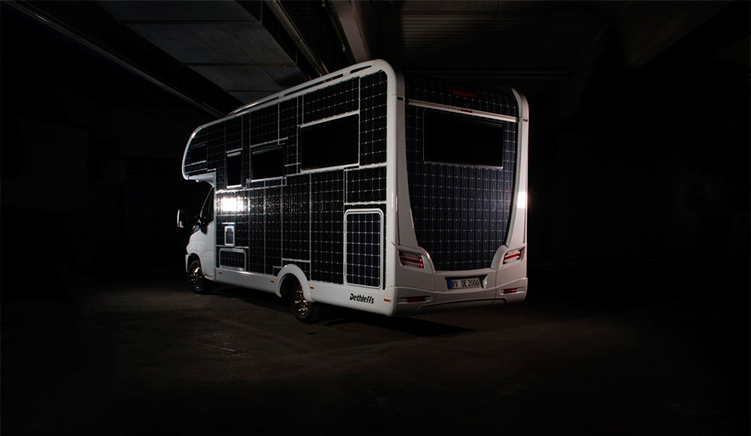 motorhome é movido a energia solar