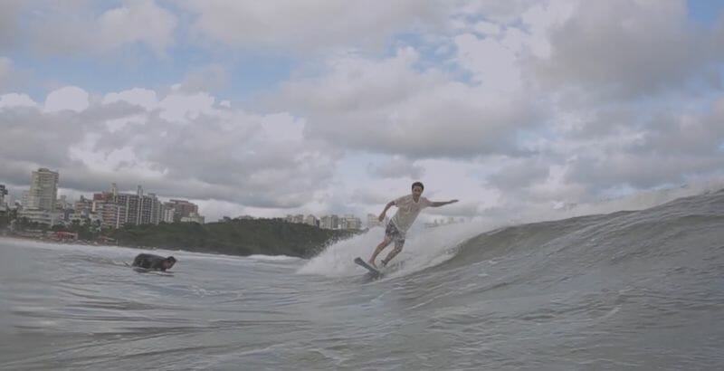 Loja on-line para surfistas aposta em produtos sustentáveis