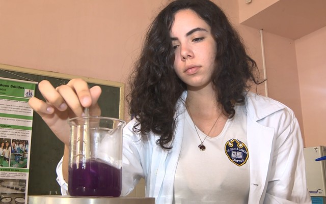 Estudante brasileira cria biocanudo à base de inhame