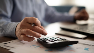 Armadilhas elevam conta de luz em condomínios e exigem atenção à gestão de consumo