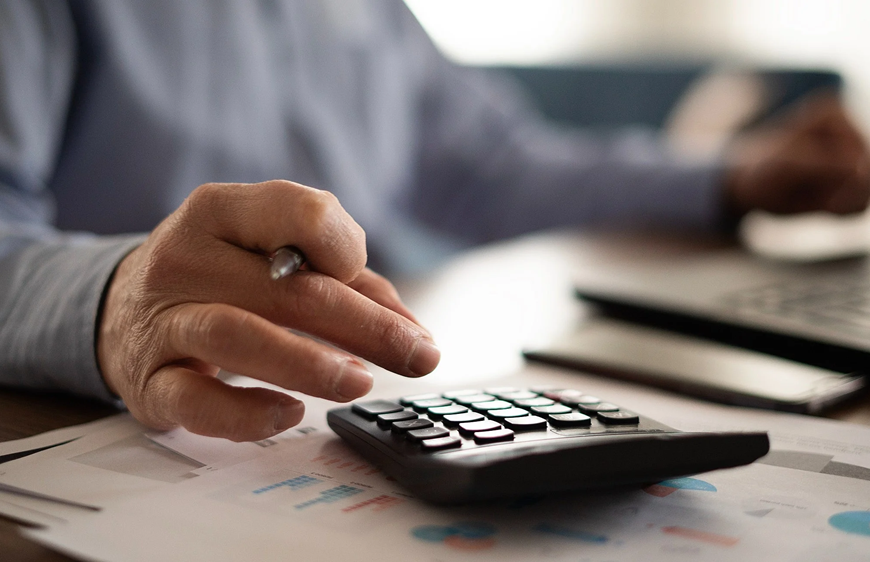 Armadilhas elevam conta de luz em condomínios e exigem atenção à gestão de consumo